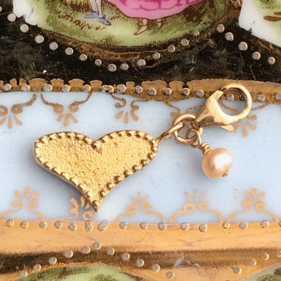 Sophia & Chloe 'Beloved' Heart Charm with Pearl - Picture 2 of 4